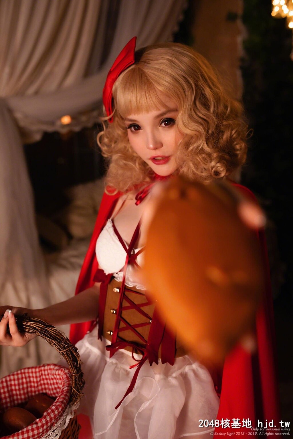 [ROCKSYLIGHT]LITTLEREDRIDINGHOOD[81P][81P]第0页 作者:Publisher 帖子ID:96311 TAG:欧美图片,歐美激情,2048核基地