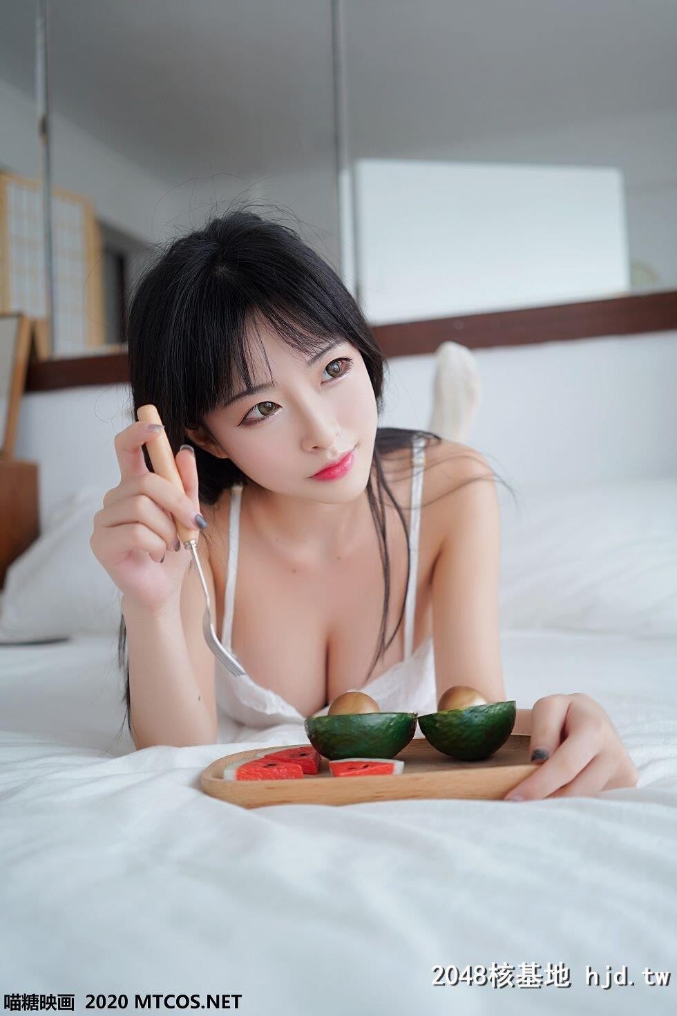 红唇美少女私房白色蕾丝吊带睡衣秀完美身材豪乳诱惑写真[41P]第0页 作者:Publisher 帖子ID:289529 TAG:唯美图片,唯美清純,2048核基地